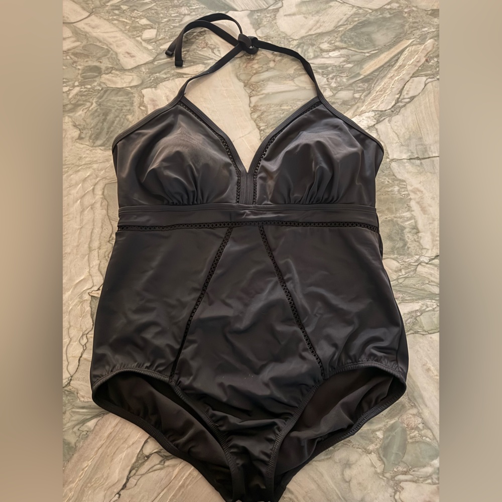 NWOT Time and Tru Black Halter Swimsuit 1X